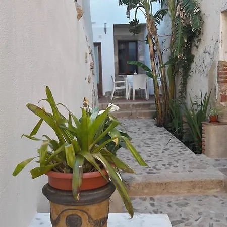 Diana Jardin Apartment